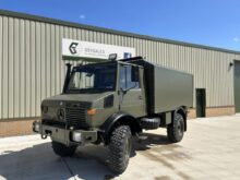 Mercedes Unimog U1550L 4x4 Box Truck
