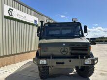Mercedes Unimog U1550L 4x4 Box Truck