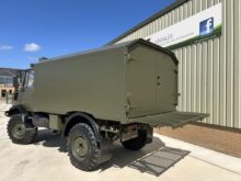Mercedes Unimog U1550L 4x4 Box Truck