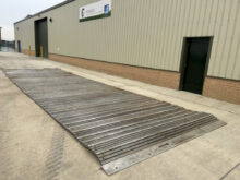 Faun aluminium trackway matting