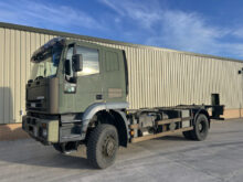 Iveco Eurotrakker 190E35 4x4 Cargo Truck