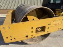 Caterpillar CS66B Compactor Roller
