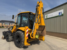 JCB 3CX Pro Backhoe Loader - Latest-Stock)