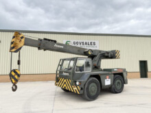 Jones IF8M Crane
