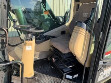 Caterpillar Wheeled Excavator 318M