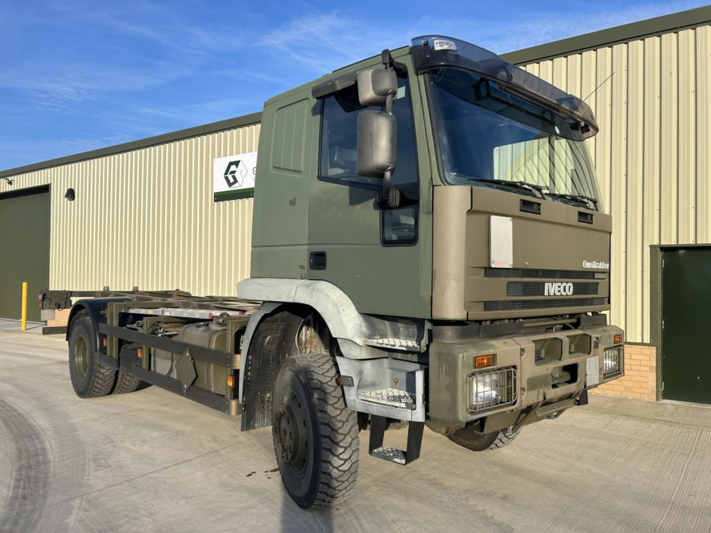 Iveco Eurotrakker 190E35 4×4 Cargo Truck – 50590