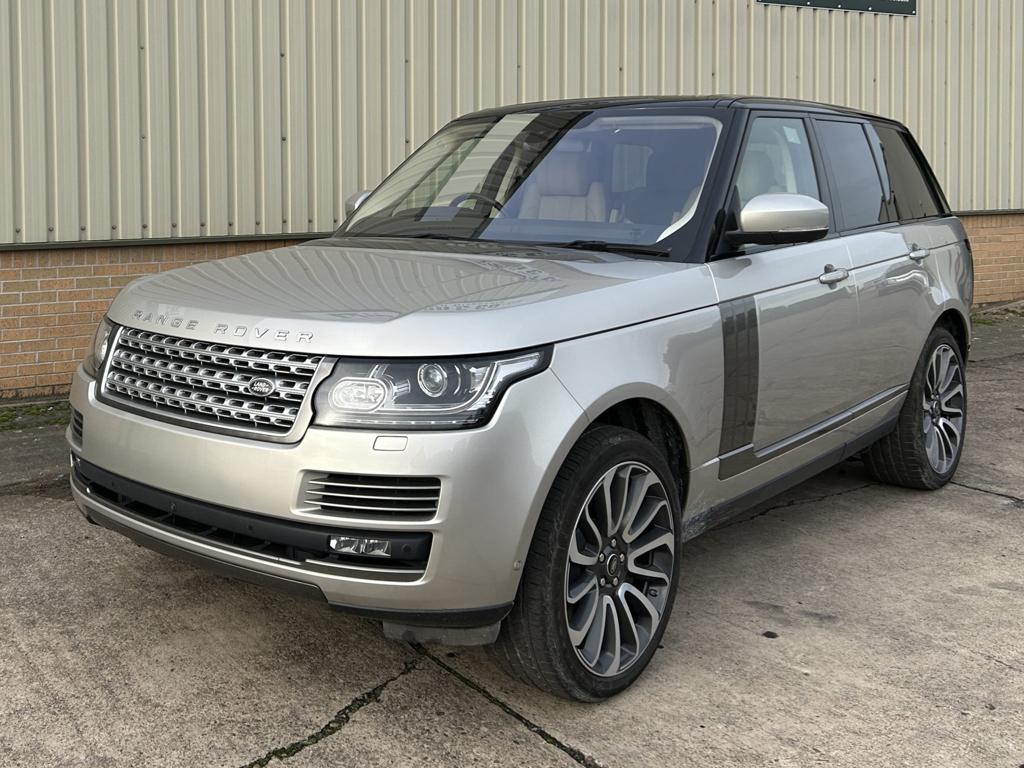 Range Rover Vogue SE L405 RHD Unused – 50566
